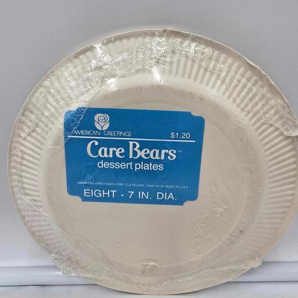 1980's Care Bear Plates "Its Fun to Share Good Times", 8 Count Plates - Picture 3 of 4